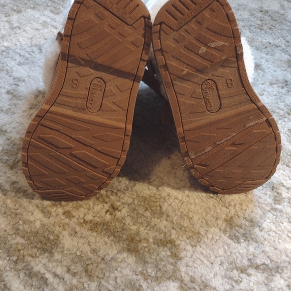 Suede Gold Sparkle fur boots Size 8 - Picture 9 of 11